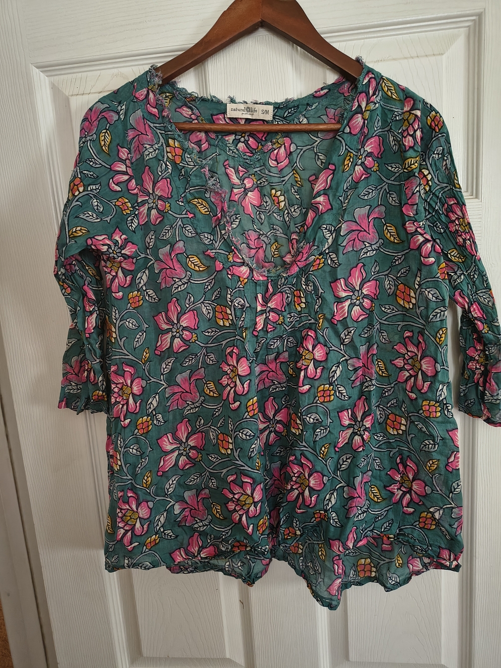 NATURAL LIFE Floral Peasant Top - Teal & Pink